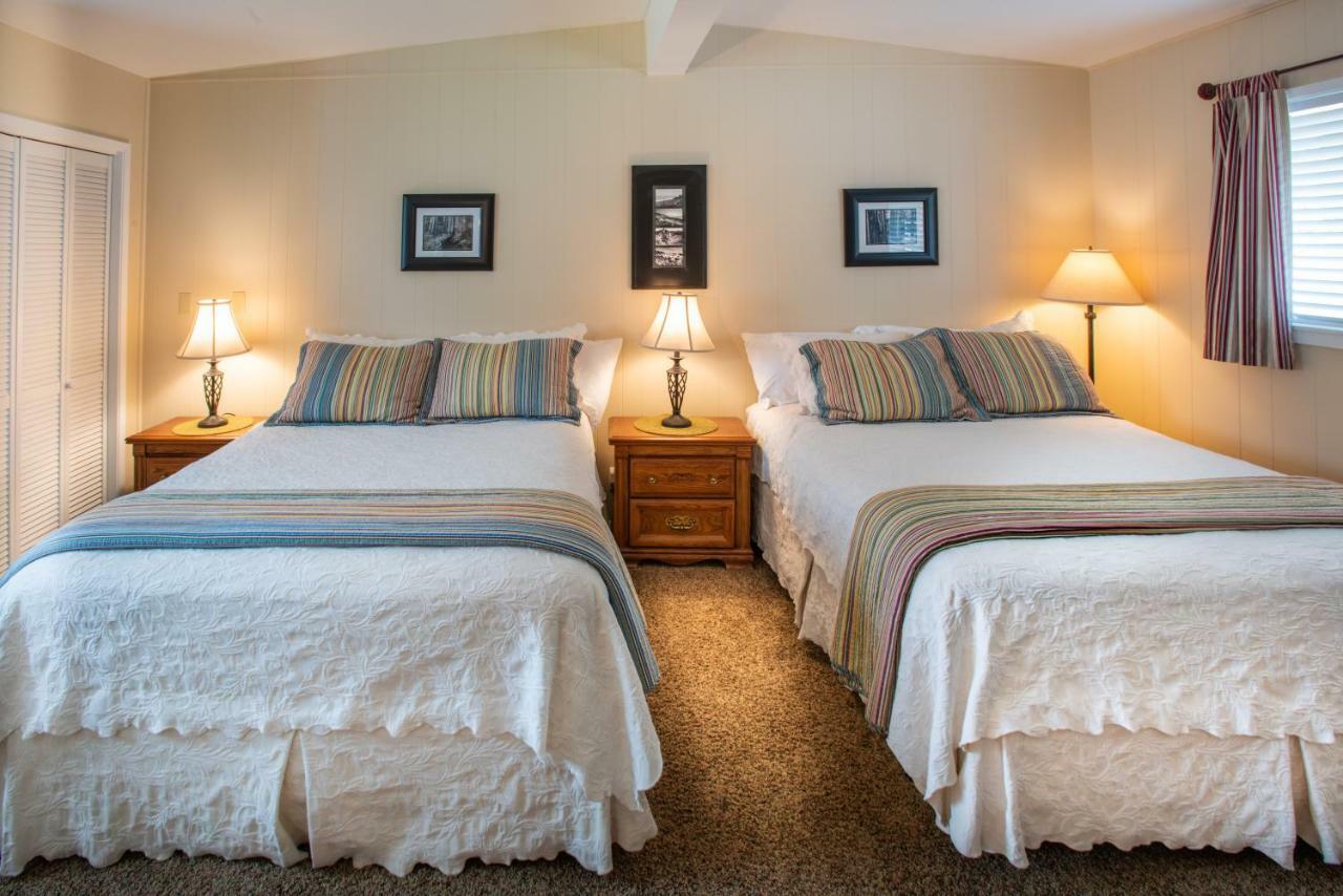 Redwood Suites ファーンデール エクステリア 写真